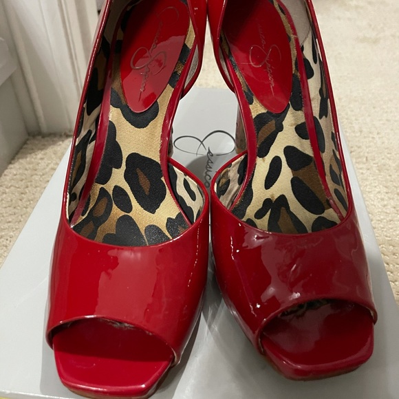 Red Heels - Picture 2 of 3